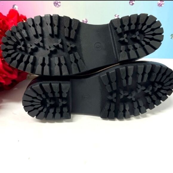 BRAND new womens black faux leather hiking boots sz.6 - Picture 5 of 9